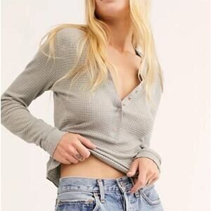 NEW! Free People 'One Of The Girls' Henley in GRAY (L)
